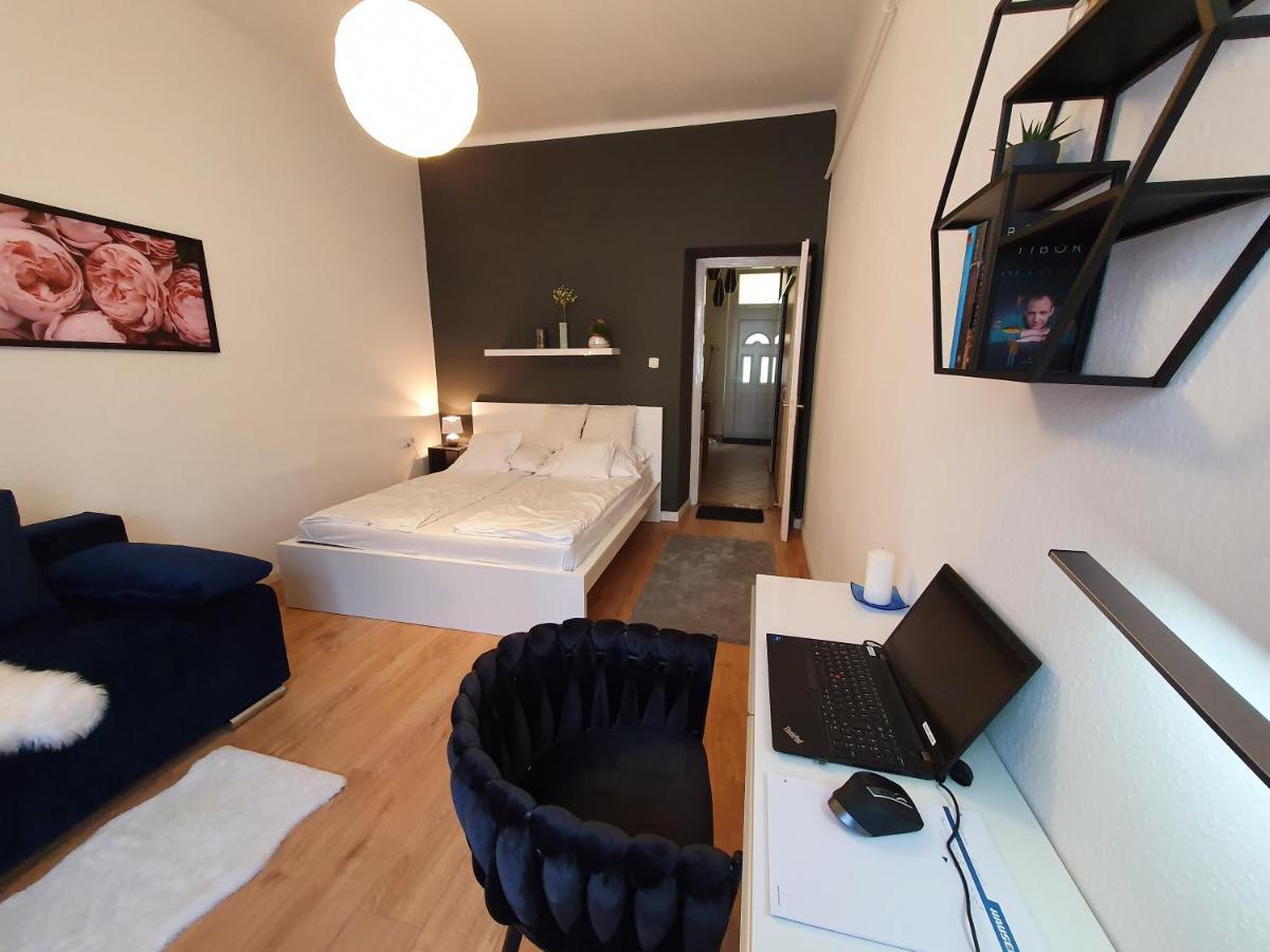 Boesix Apartman Budapeste Exterior foto