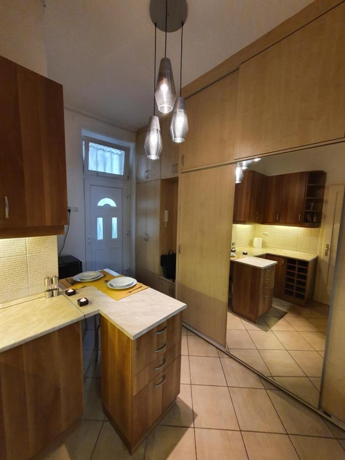 Boesix Apartman Budapeste Exterior foto